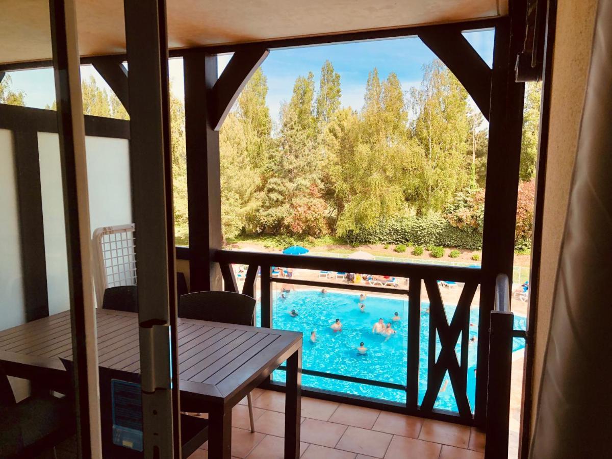 Bel Appartement Cosy En Residence Avec Piscine Deauville Eksteriør bilde